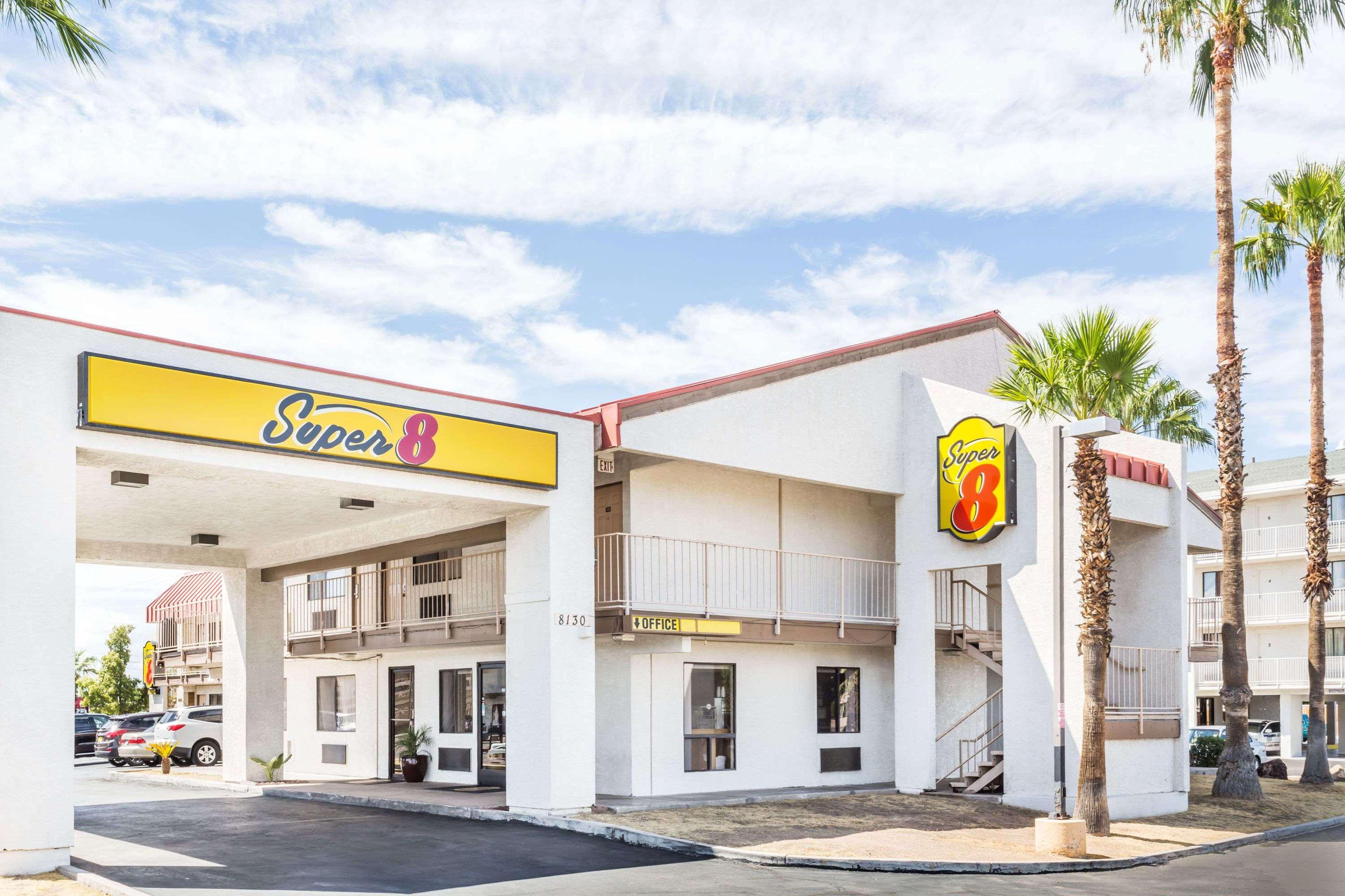 Super 8 By Wyndham Phoenix Metro North Bagian luar foto